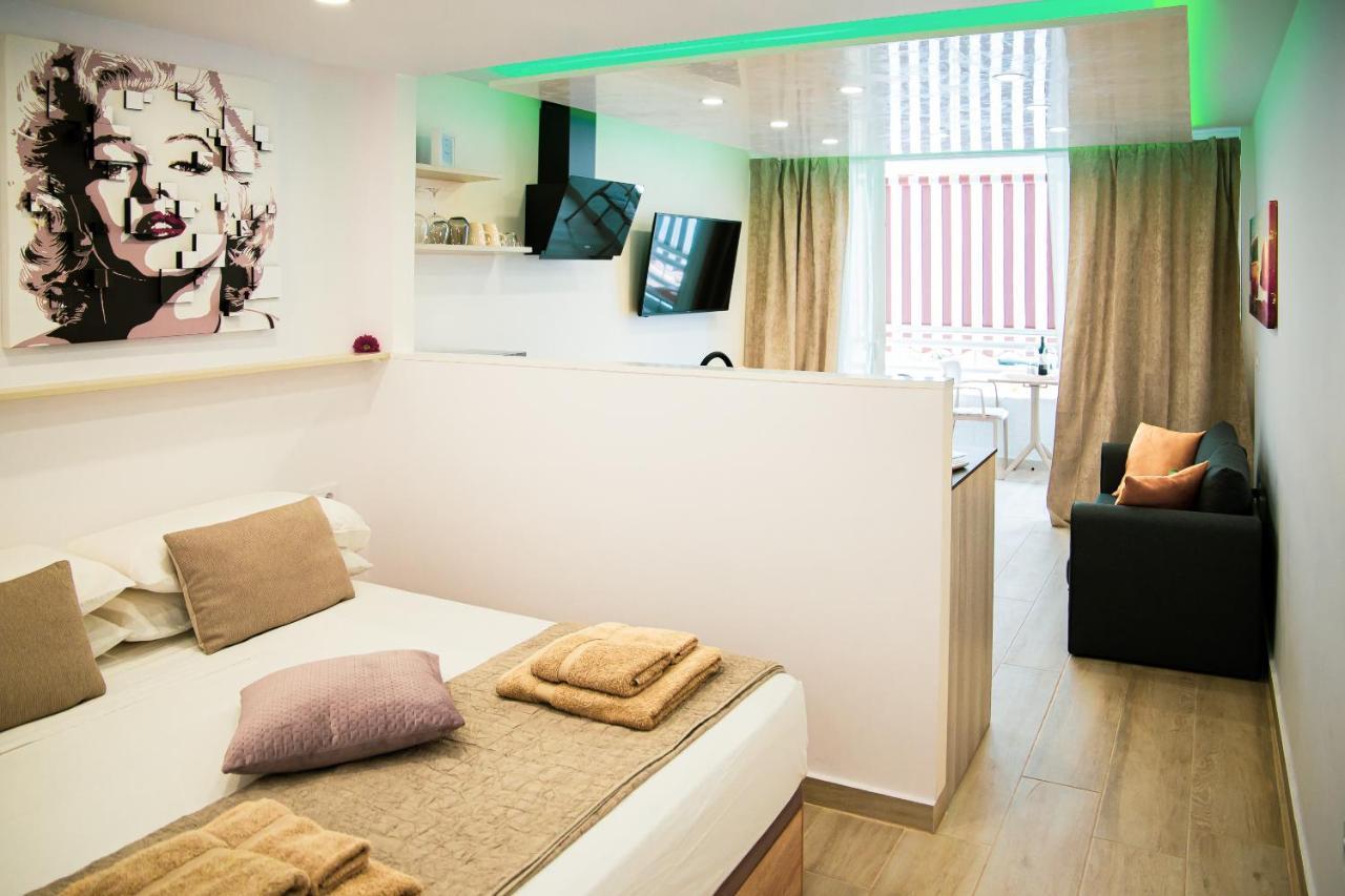 Luxury Suite Borinquen With Parking And Swimming Pool Playa de las Américas Exterior foto