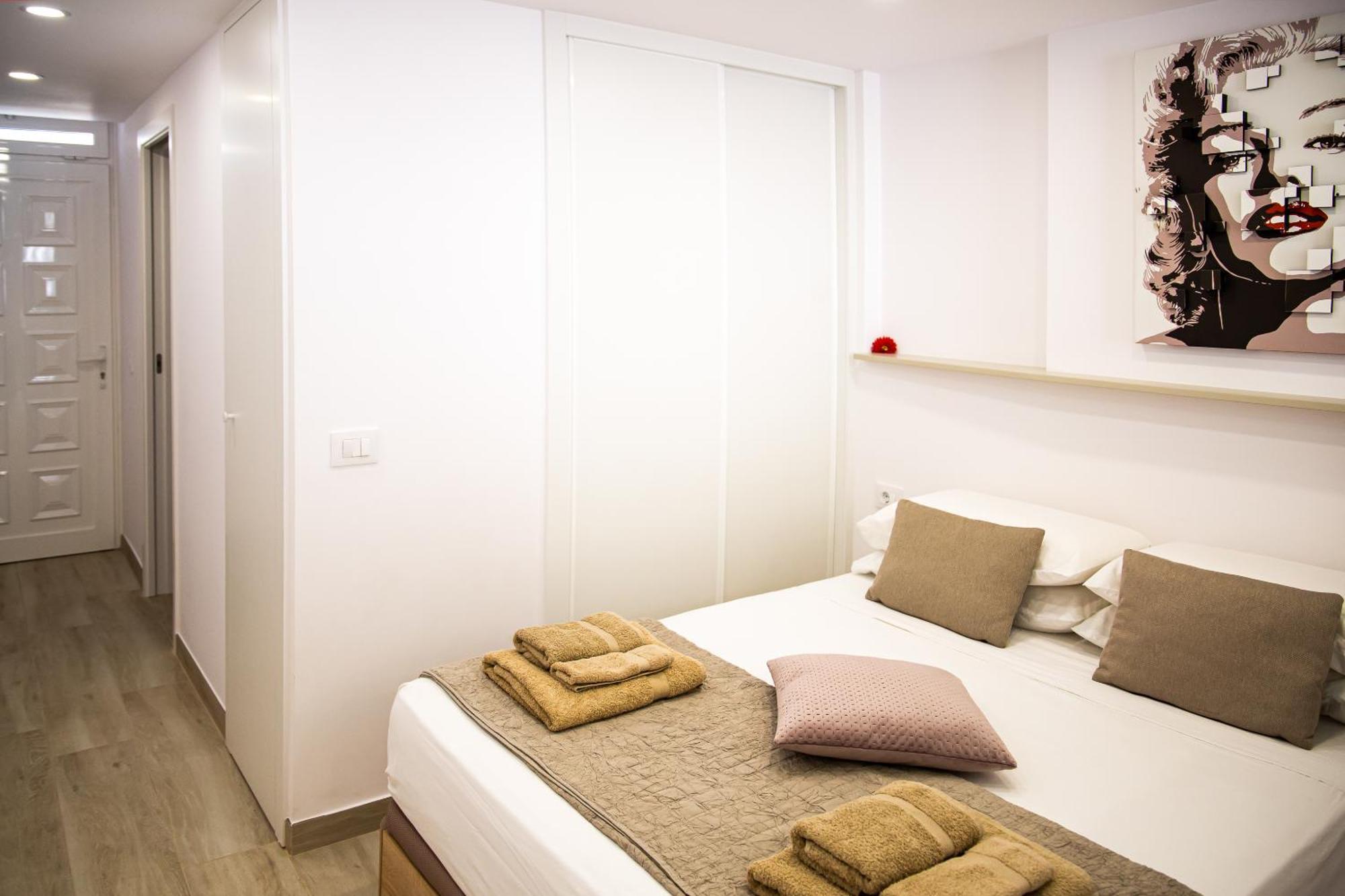 Luxury Suite Borinquen With Parking And Swimming Pool Playa de las Américas Exterior foto